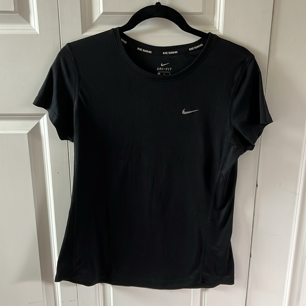 Women’s Nike Workout Tshirt